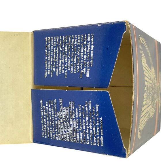 Avon The Mount Vernon Blue Glass Sauce Pitcher Ribbed Diamond Design  Collectibl - Picture 5 of 7